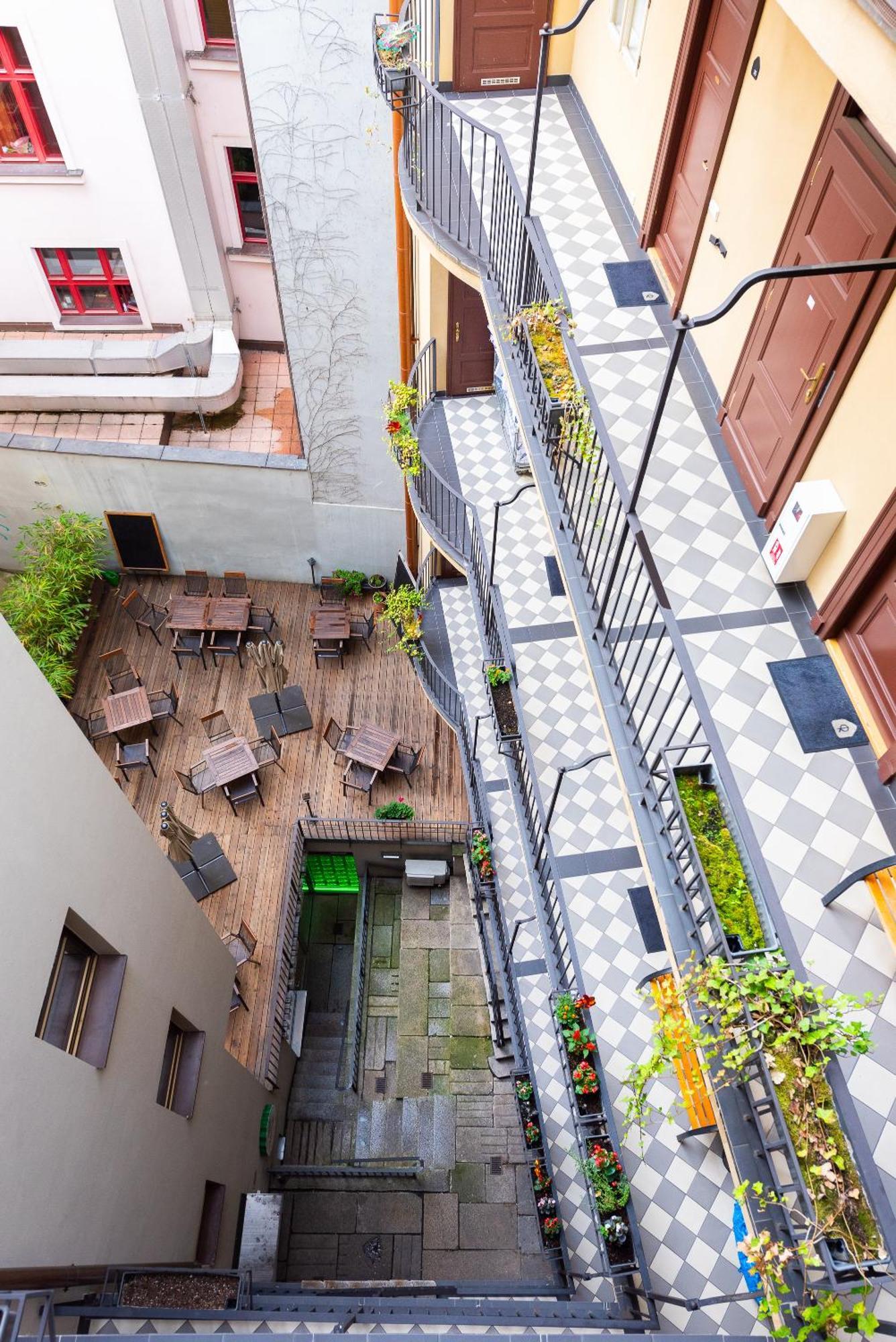 4 Arts Apartments By Adrez Praga Exterior foto